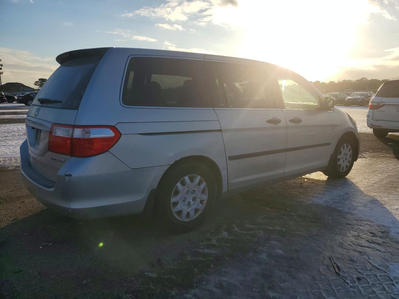 2005 HONDA ODYSSEY LX photo 5