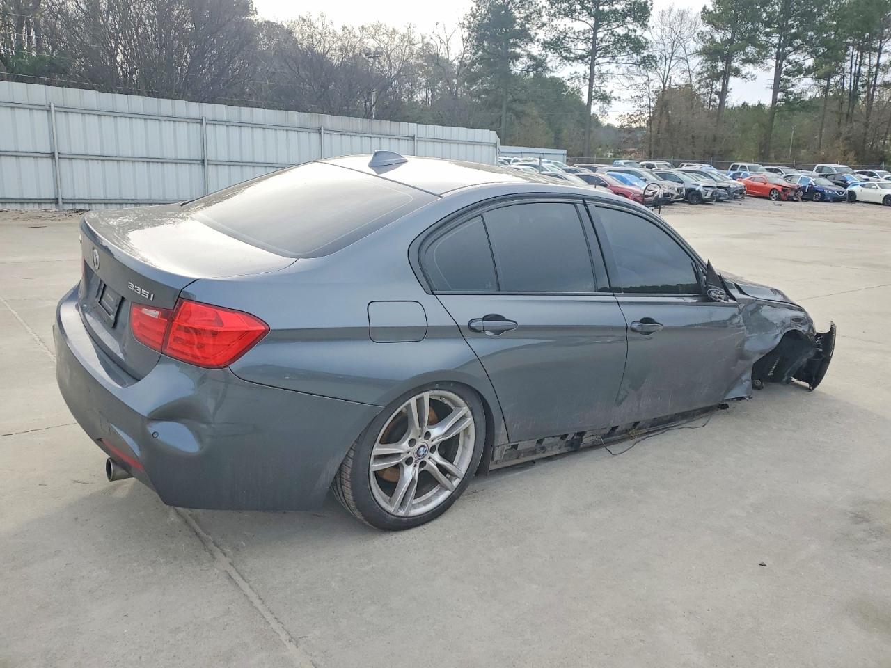 2015 BMW 335 XI photo 3