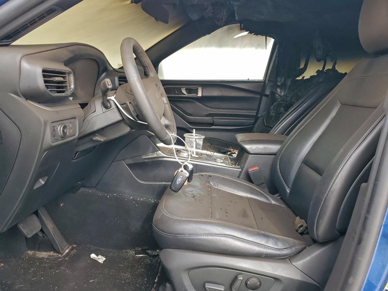 2020 FORD EXPLORER XLT photo 7