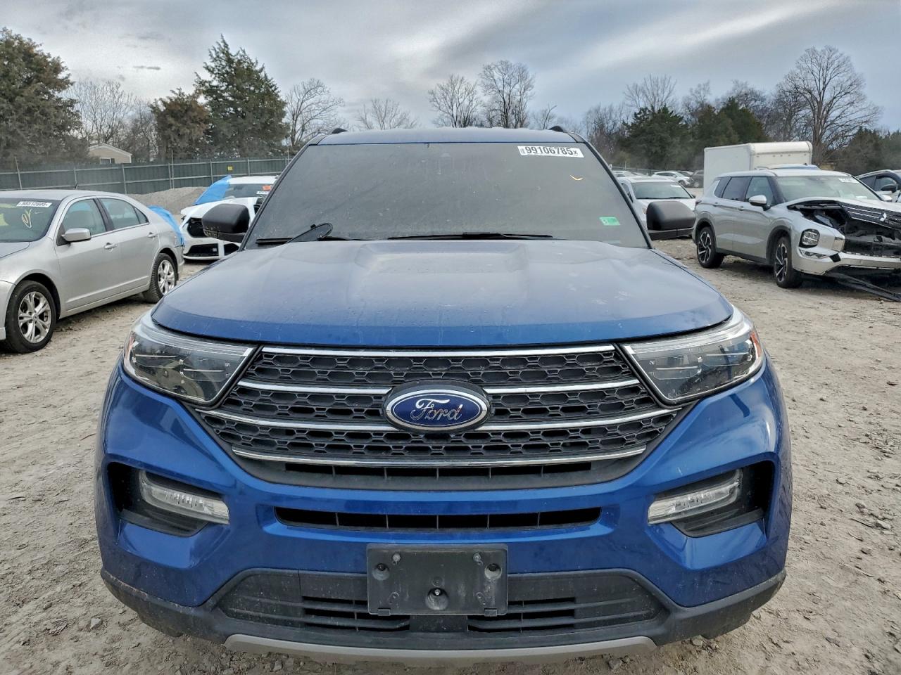 2020 FORD EXPLORER XLT photo 5
