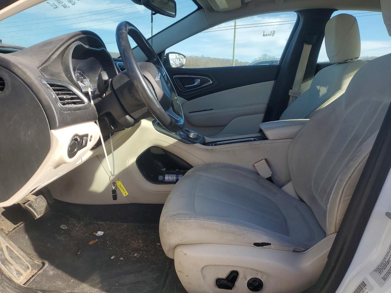 2015 CHRYSLER 200 LIMITED photo 13