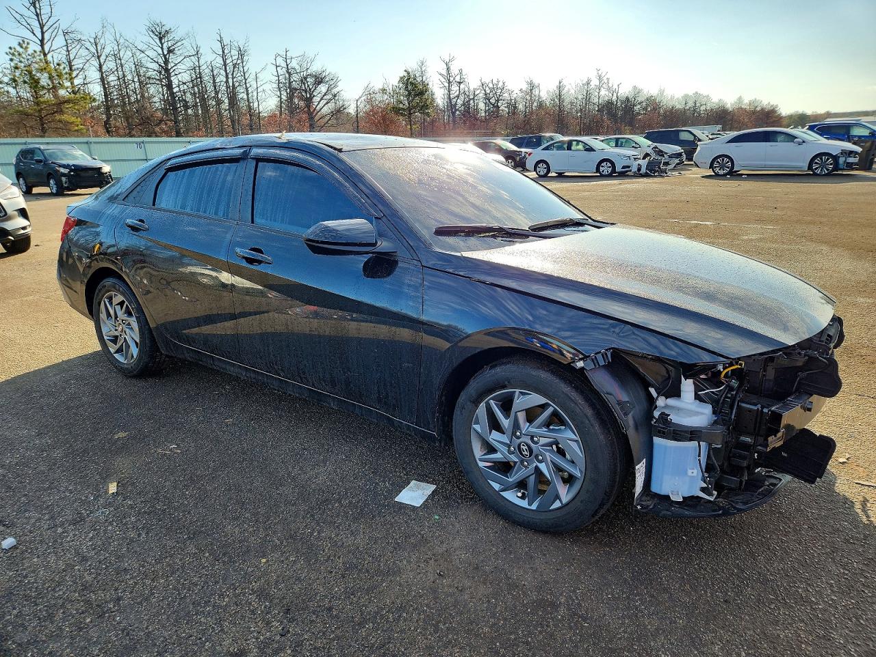 2024 HYUNDAI ELANTRA SEL photo 4