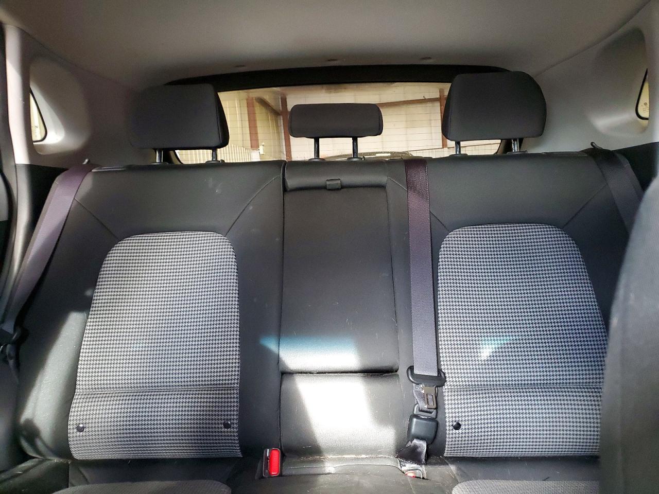 2020 HYUNDAI KONA SEL photo 10
