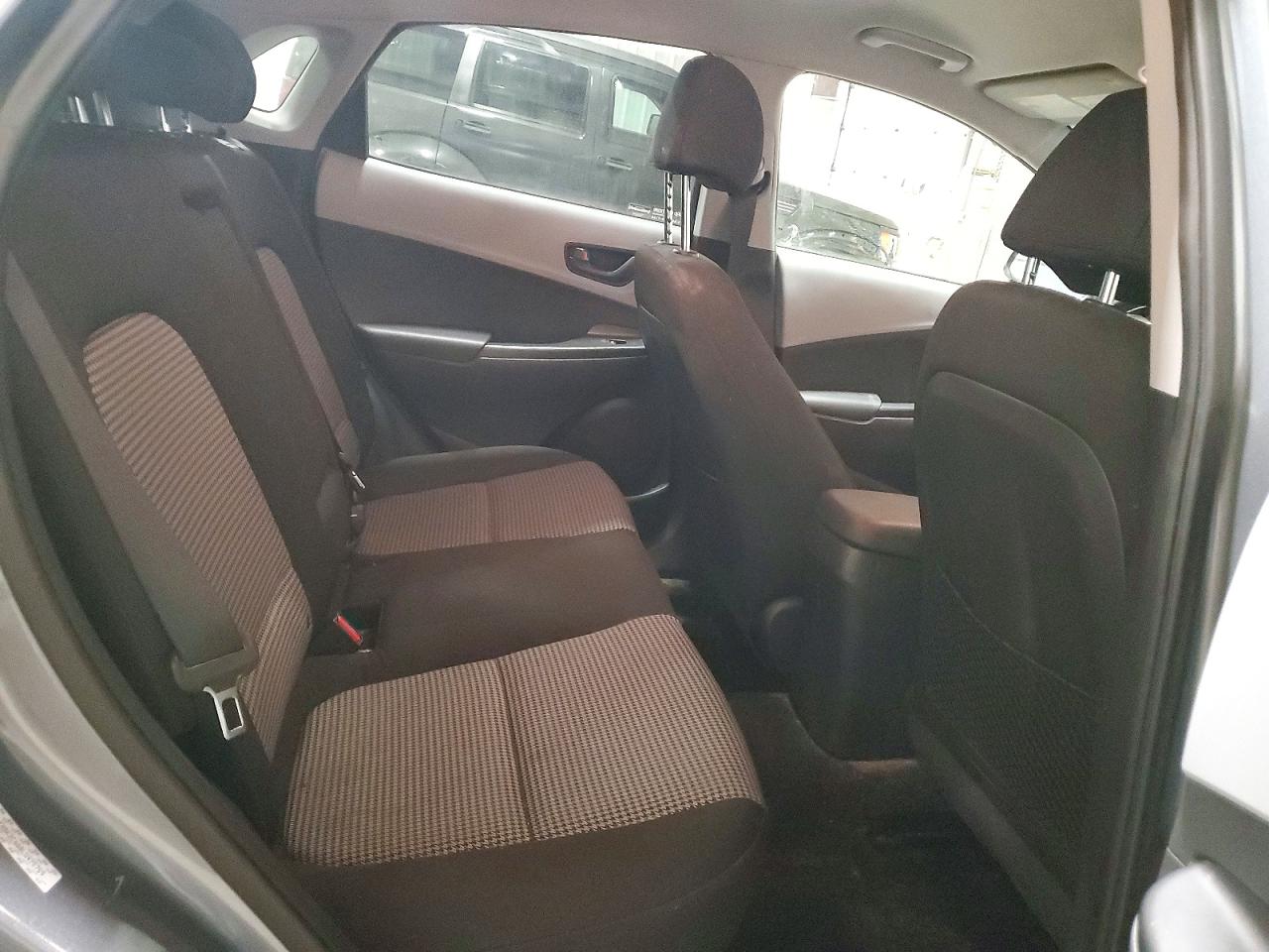 2020 HYUNDAI KONA SEL photo 11