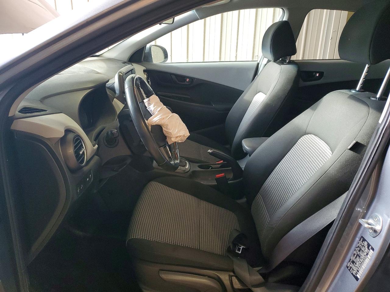 2020 HYUNDAI KONA SEL photo 7