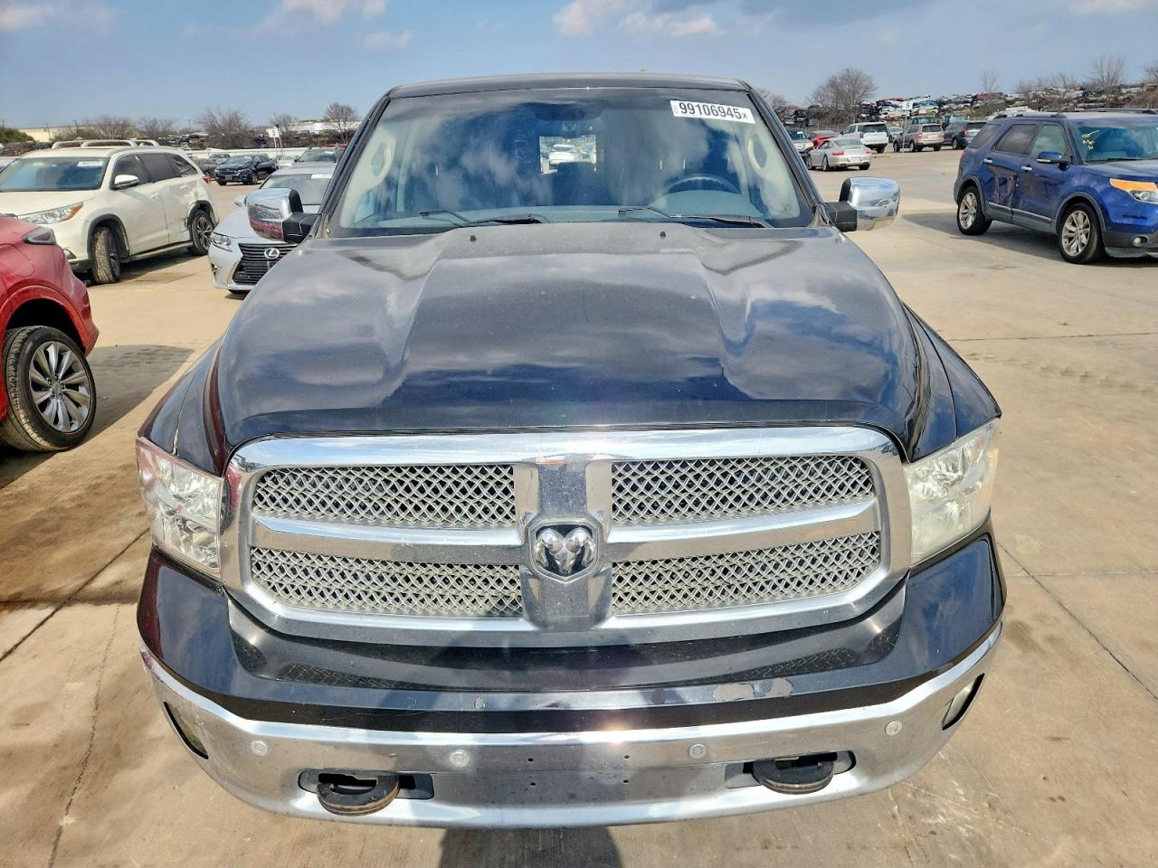 2018 RAM 1500 SLT photo 5