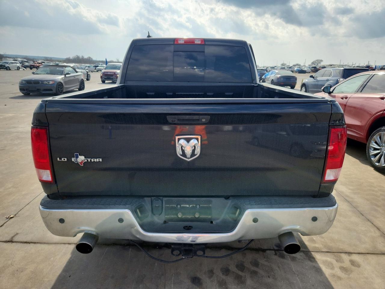 2018 RAM 1500 SLT photo 6