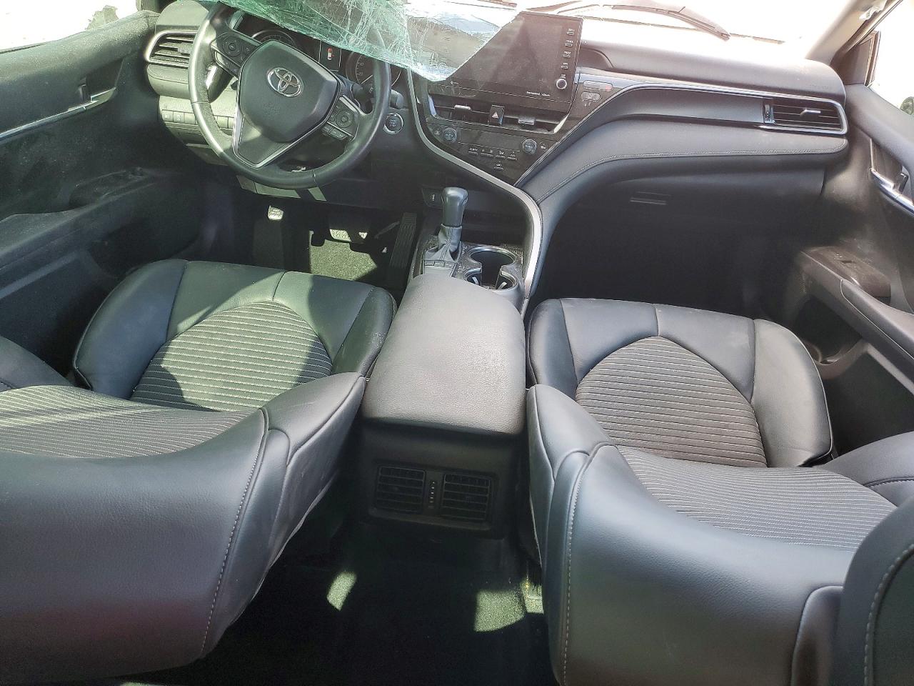 2022 TOYOTA CAMRY NIGHT SHADE photo 8