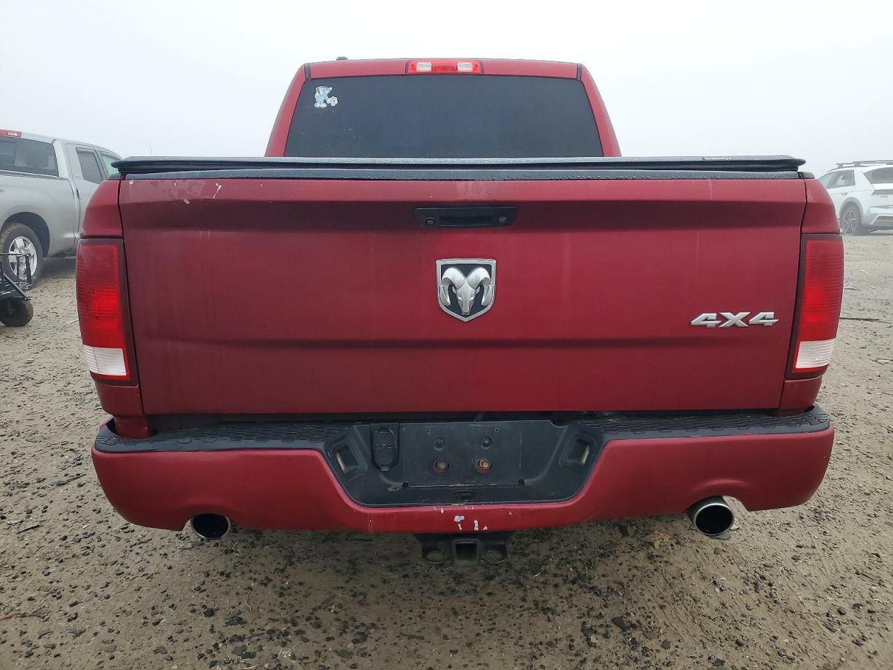 2015 RAM 1500 ST photo 6