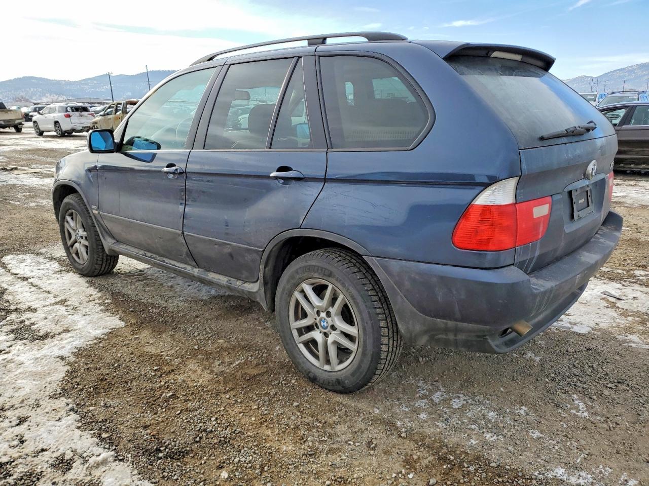2005 BMW X5 3.0I photo 3