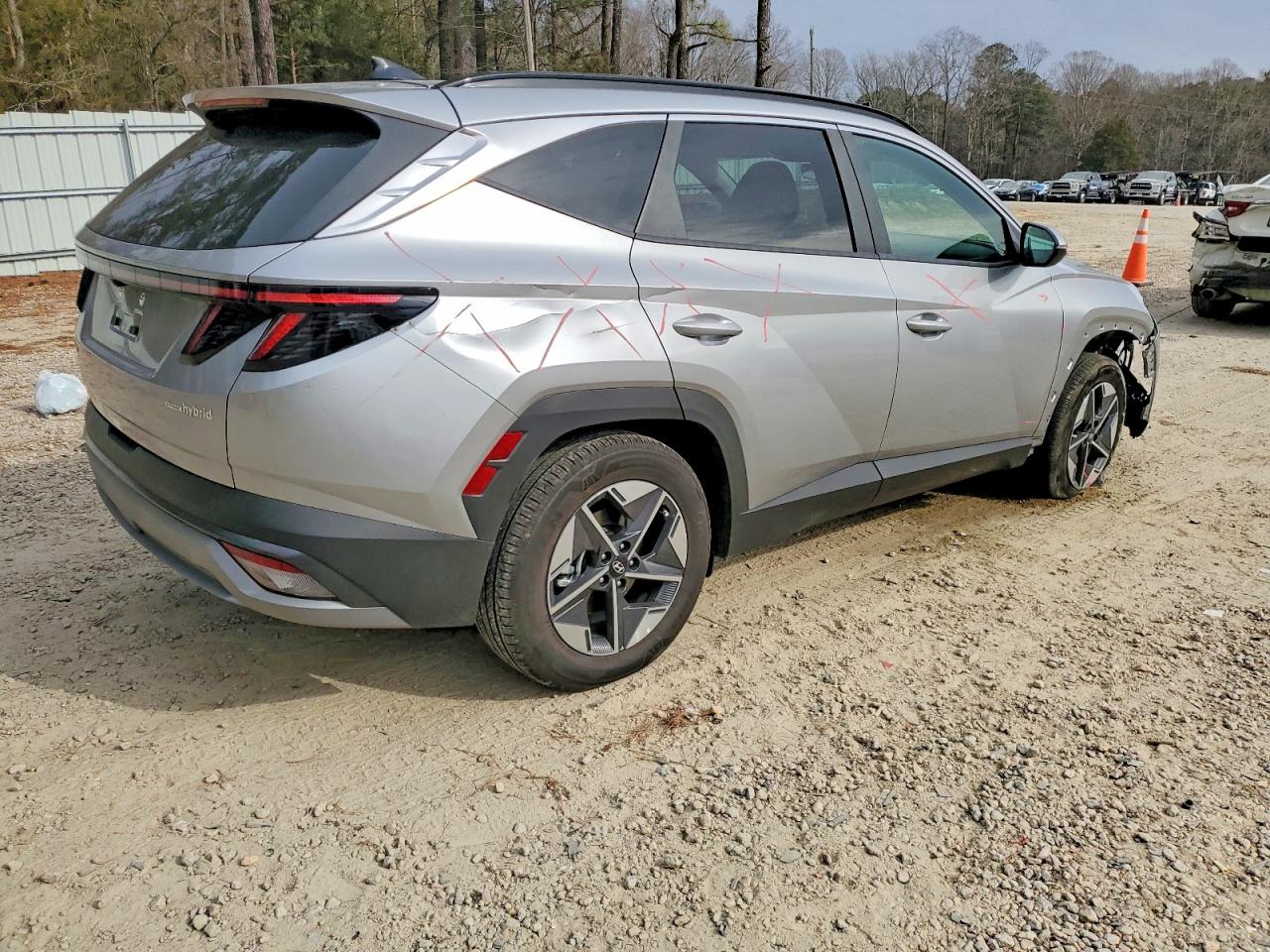 2025 HYUNDAI TUCSON SEL CONVENIENCE photo 3