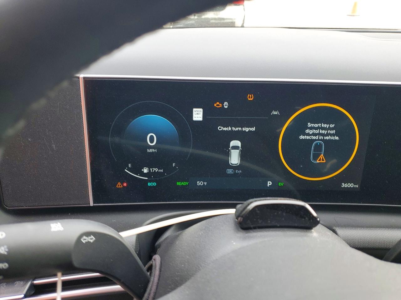 2025 HYUNDAI TUCSON SEL CONVENIENCE photo 9