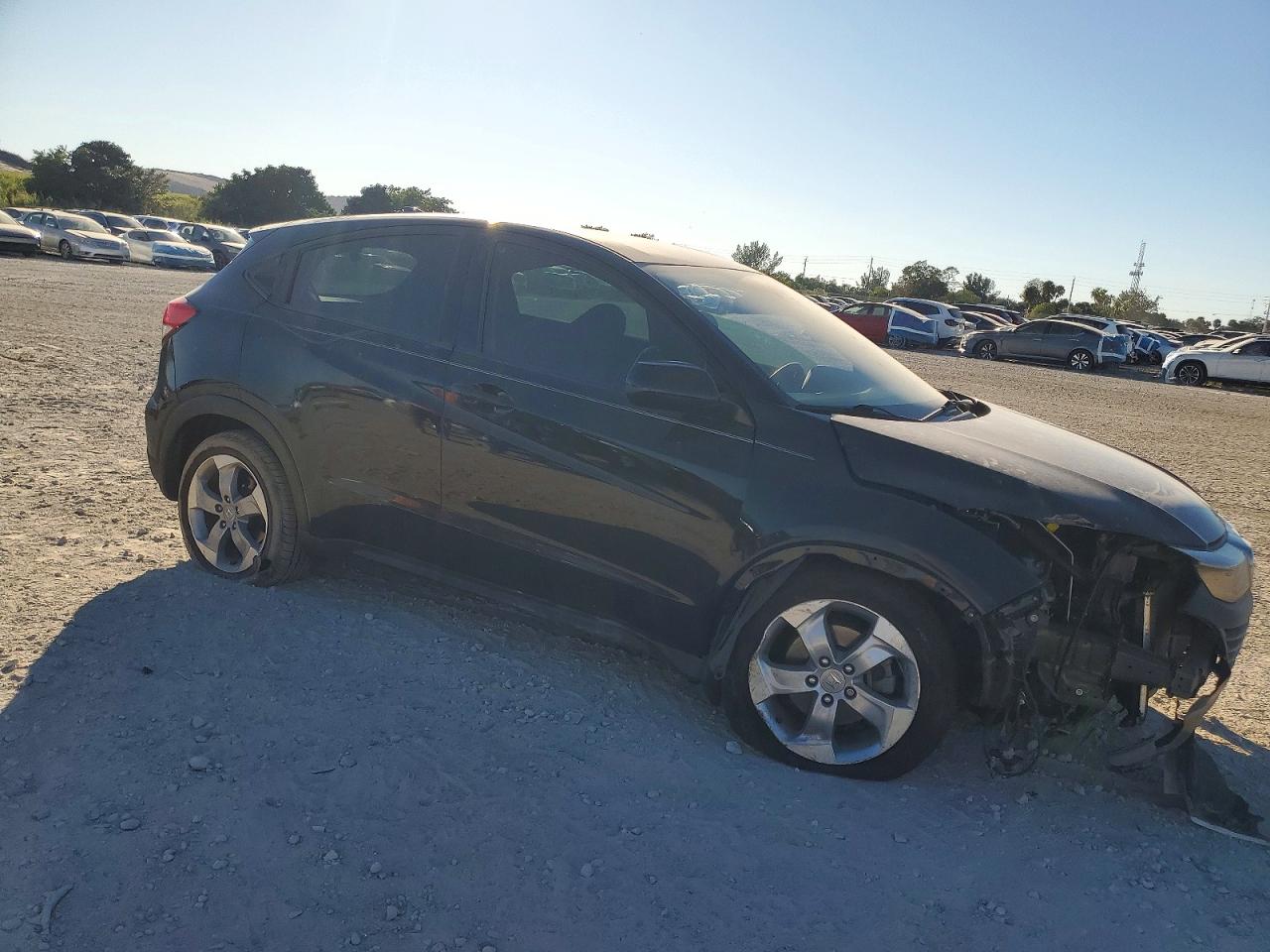 2021 HONDA HR-V LX photo 4