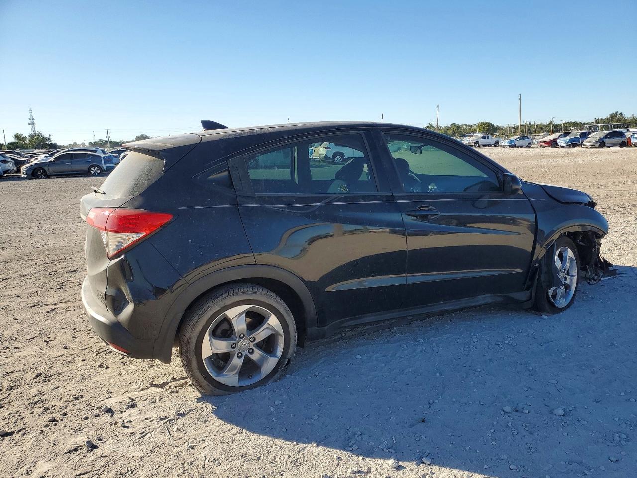 2021 HONDA HR-V LX photo 3