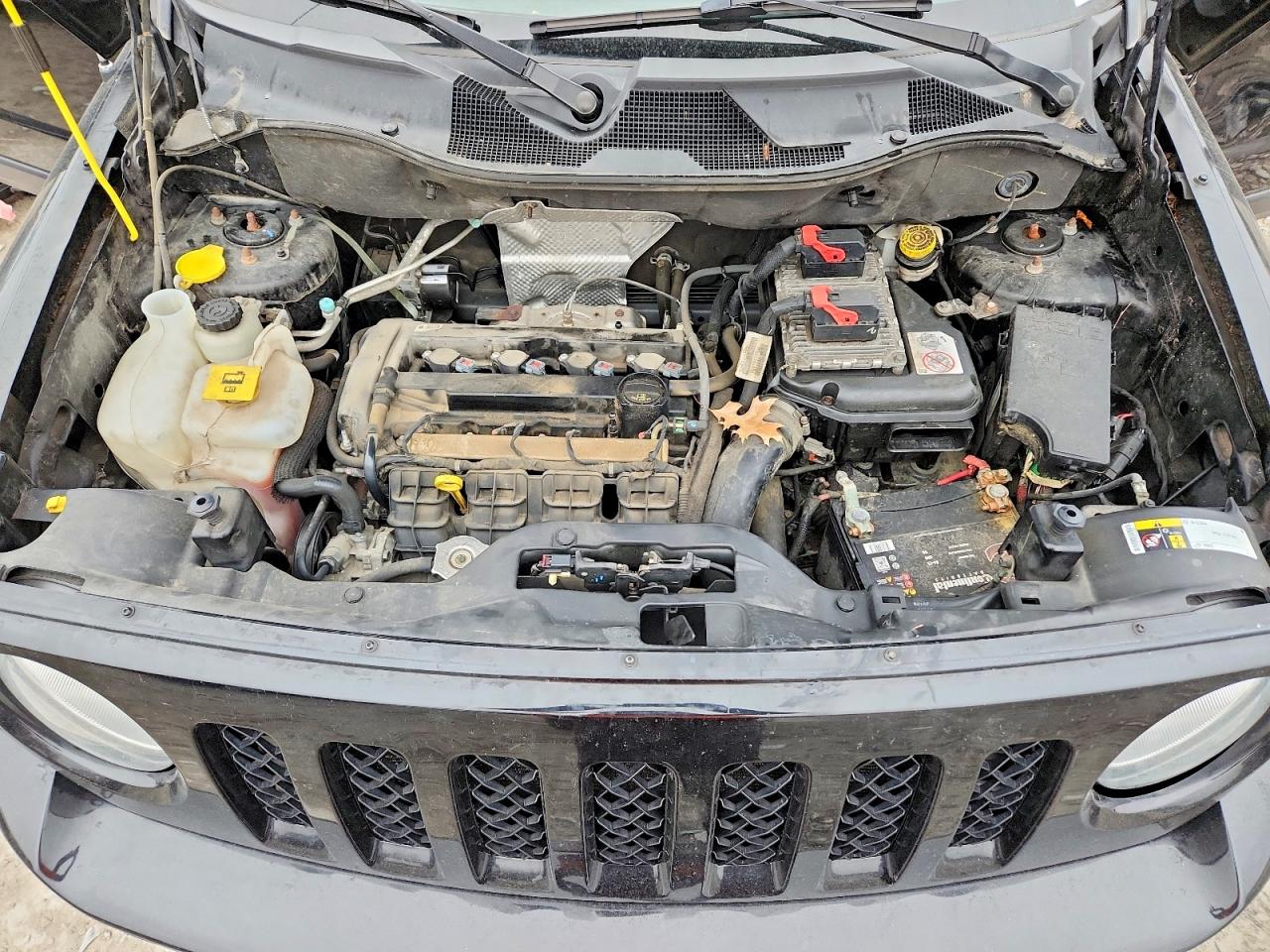 2015 JEEP PATRIOT LATITUDE photo 11