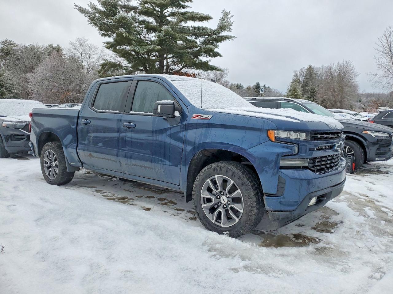 2021 CHEVROLET SILVERADO K1500 RST photo 4