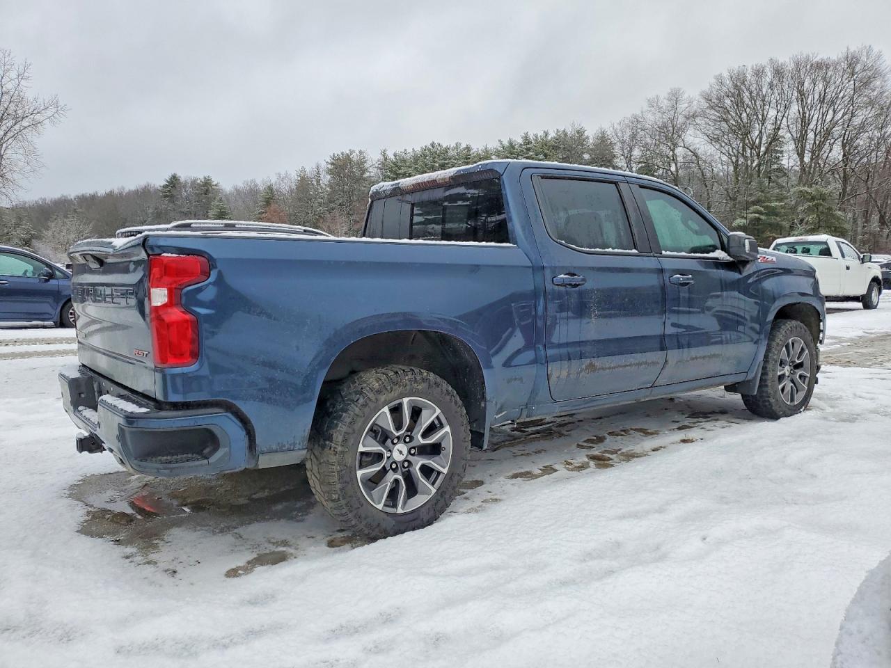 2021 CHEVROLET SILVERADO K1500 RST photo 3