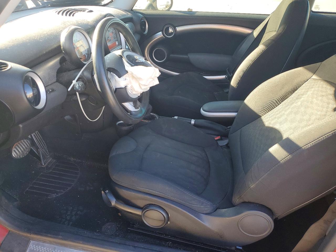 2008 MINI COOPER S photo 7