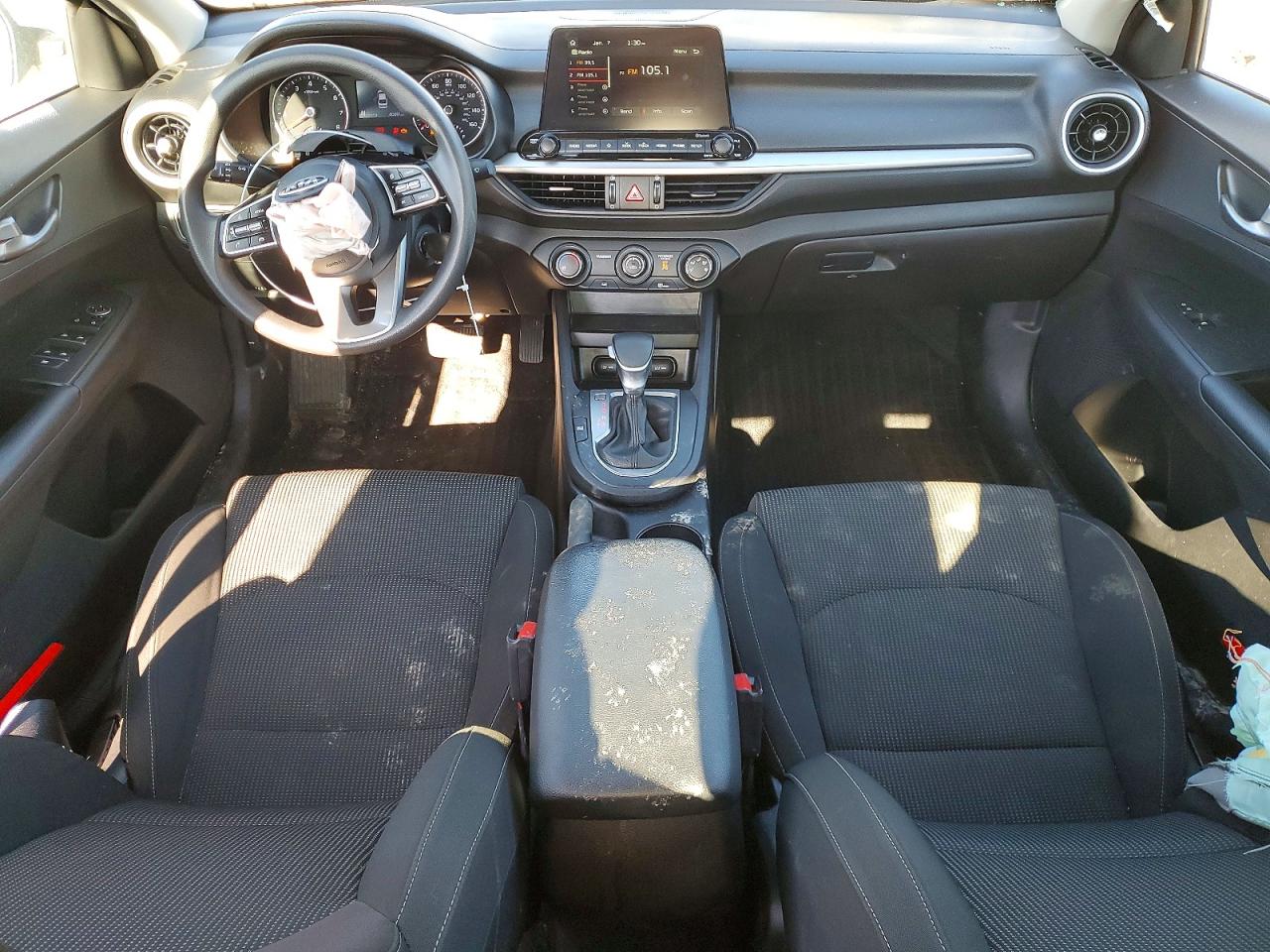2021 KIA FORTE FE photo 8