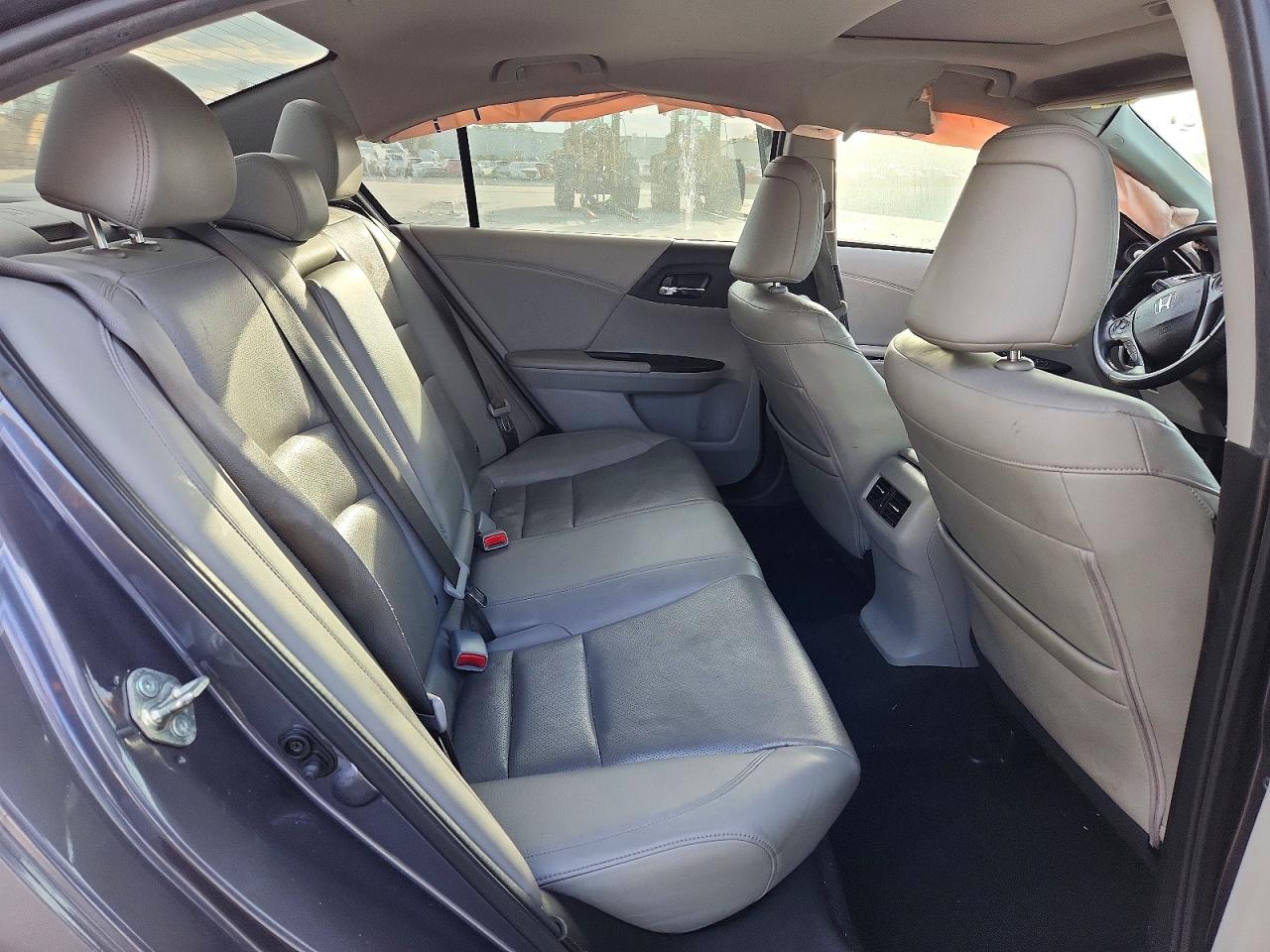 2015 HONDA ACCORD EXL photo 10