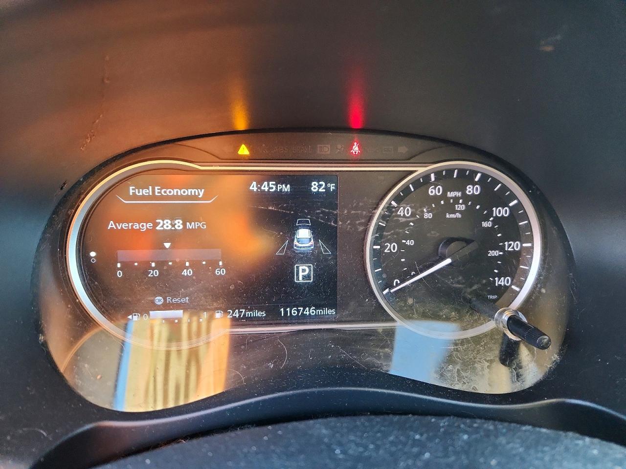 2019 NISSAN KICKS S photo 9