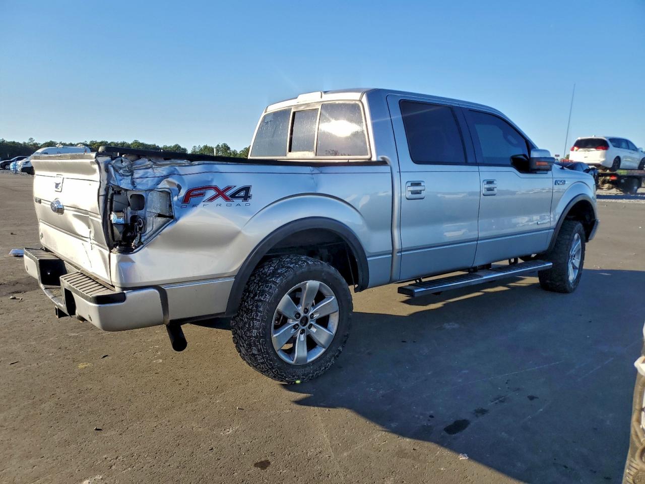 2013 FORD F150 SUPERCREW photo 3