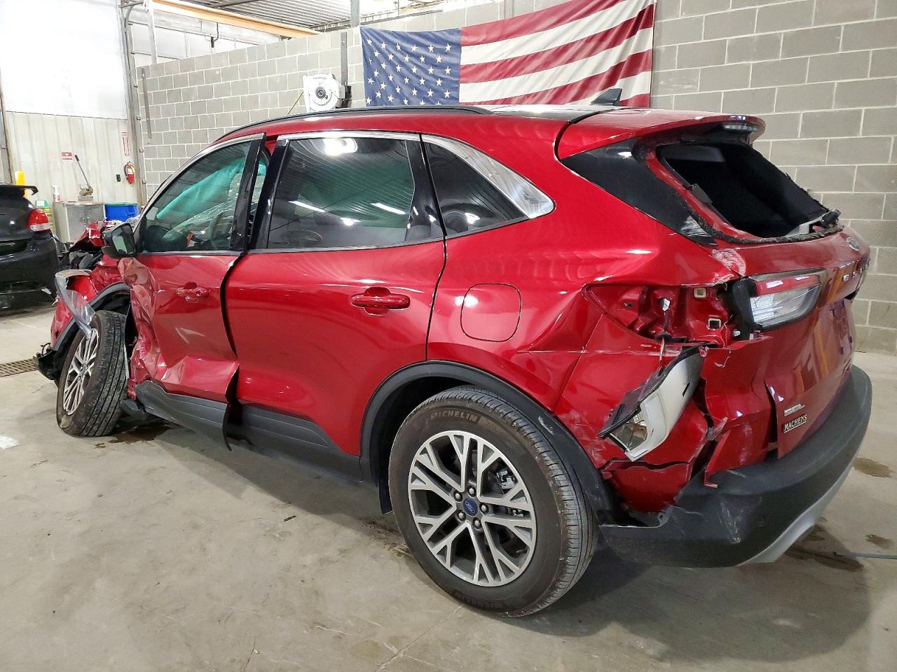 2022 FORD ESCAPE SEL photo 4