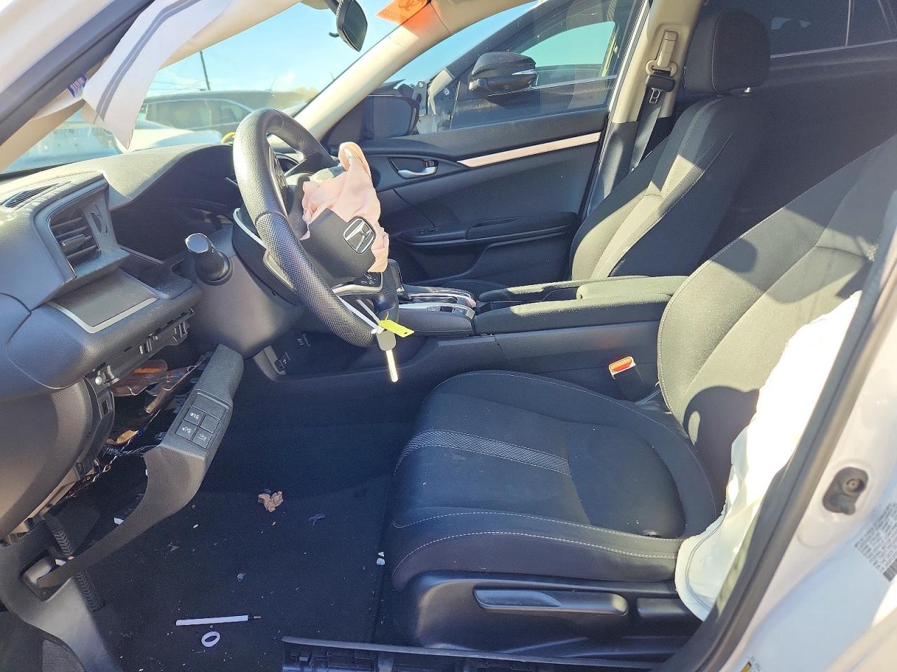 2020 HONDA CIVIC LX photo 7