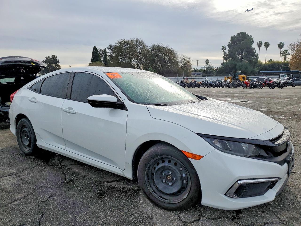 2020 HONDA CIVIC LX photo 4