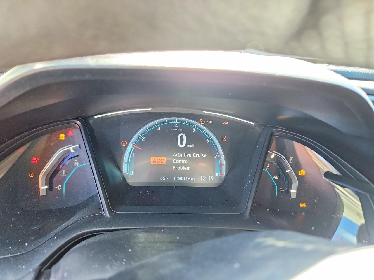 2020 HONDA CIVIC LX photo 9
