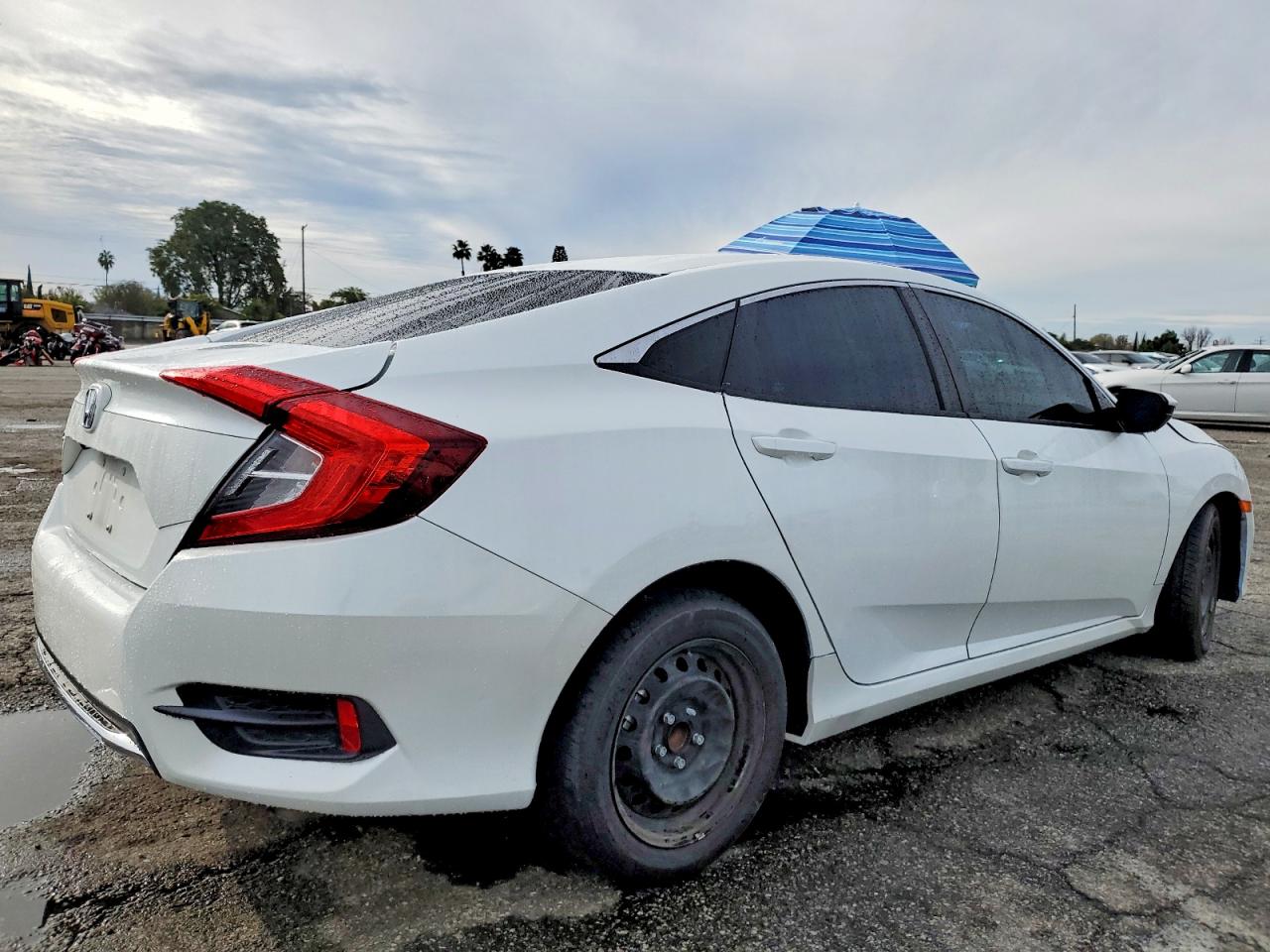 2020 HONDA CIVIC LX photo 3