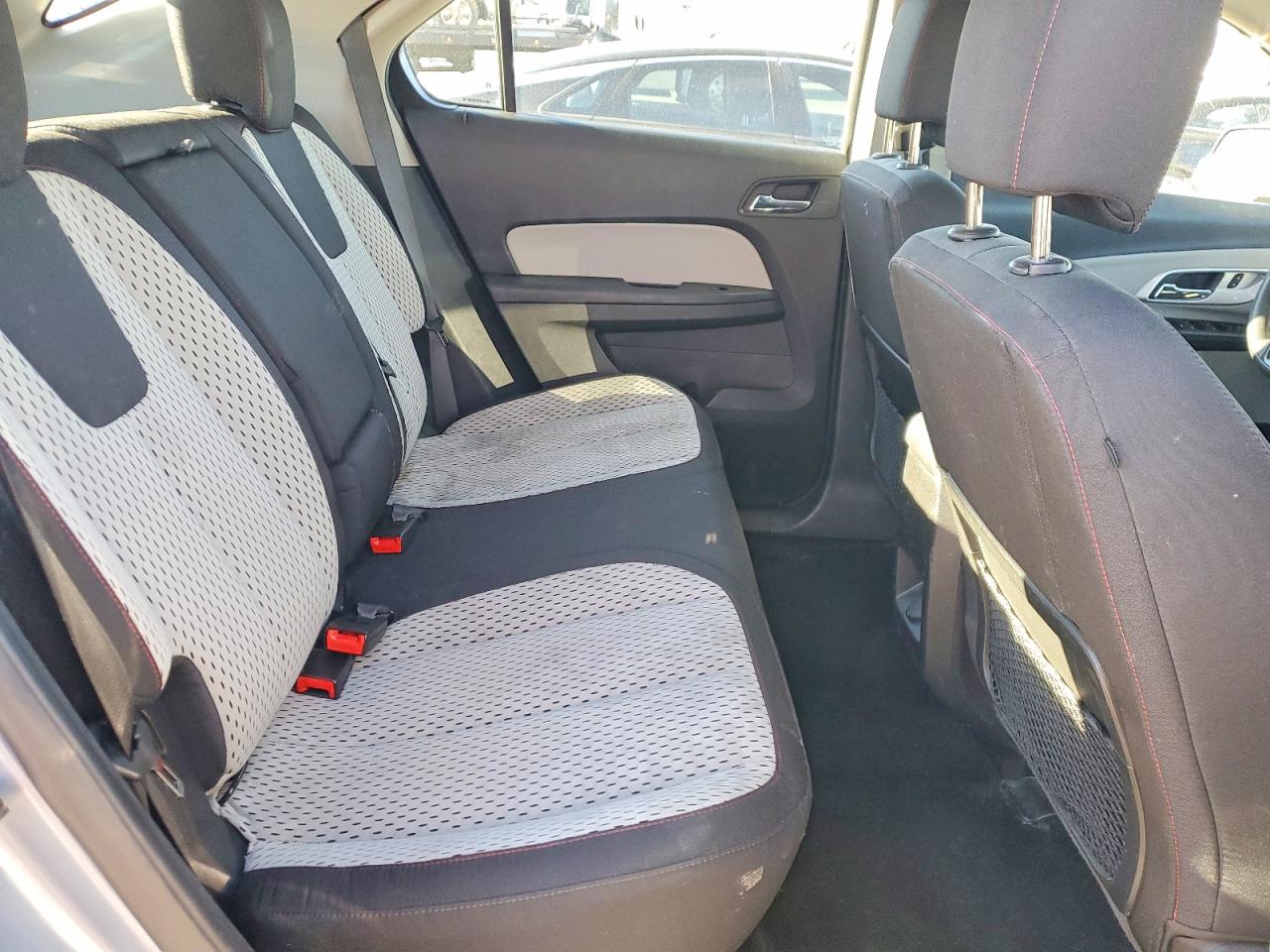 2014 CHEVROLET EQUINOX LS photo 11