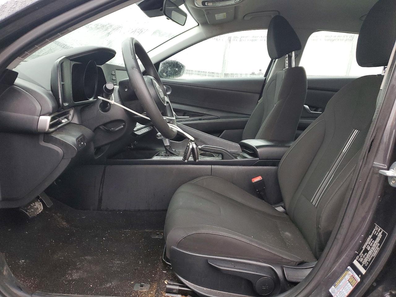 2023 HYUNDAI ELANTRA SEL photo 13