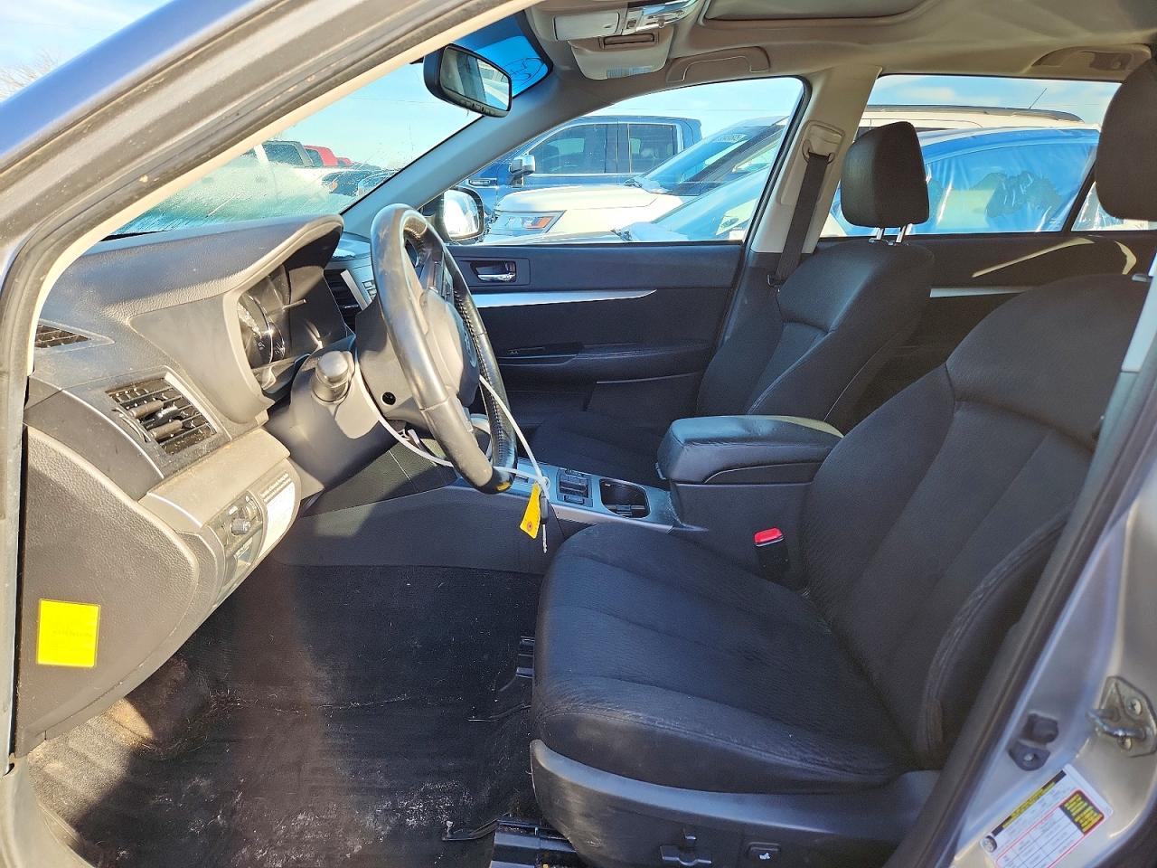 2010 SUBARU OUTBACK 3.6R PREMIUM photo 13