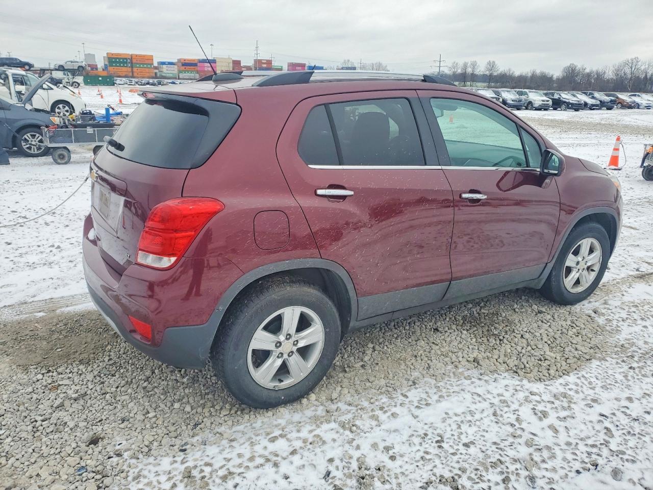 2017 CHEVROLET TRAX 1LT photo 3
