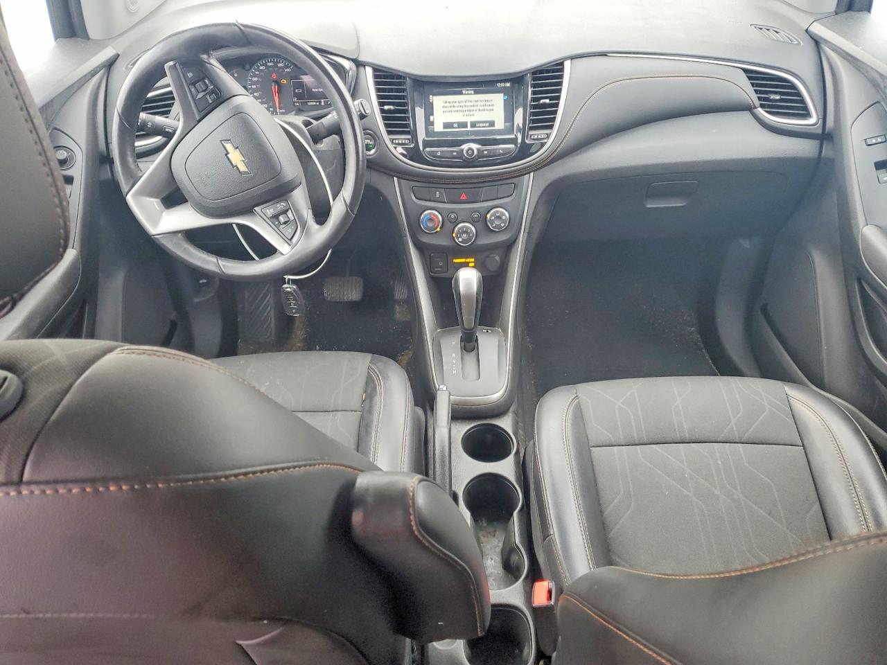 2017 CHEVROLET TRAX 1LT photo 8