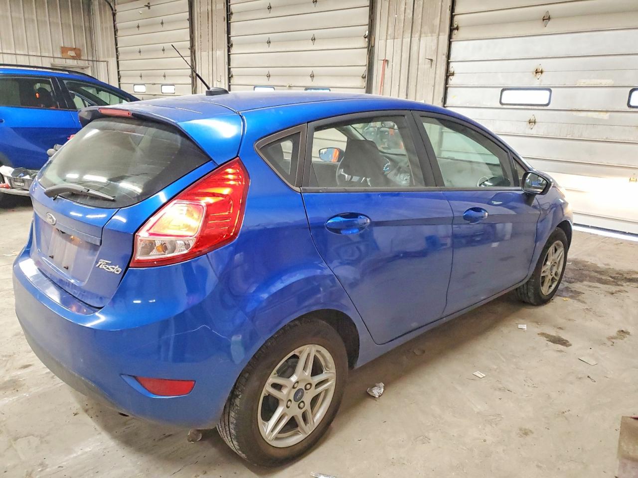 2019 FORD FIESTA SE photo 3