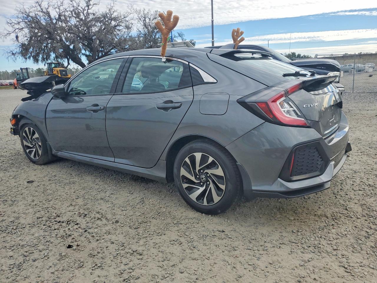 2017 HONDA CIVIC LX photo 2
