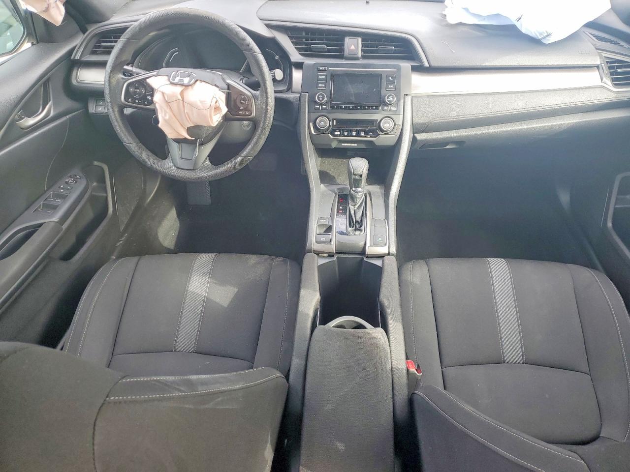 2017 HONDA CIVIC LX photo 8