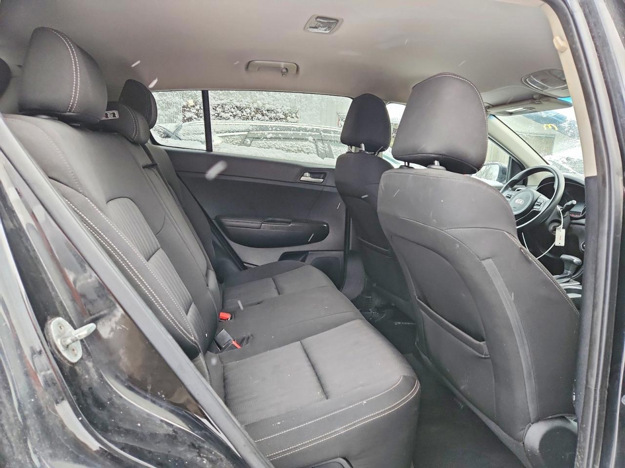 2017 KIA SPORTAGE LX photo 21