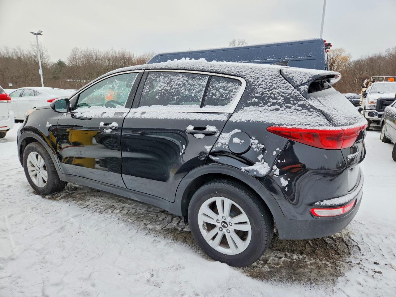 2017 KIA SPORTAGE LX photo 3