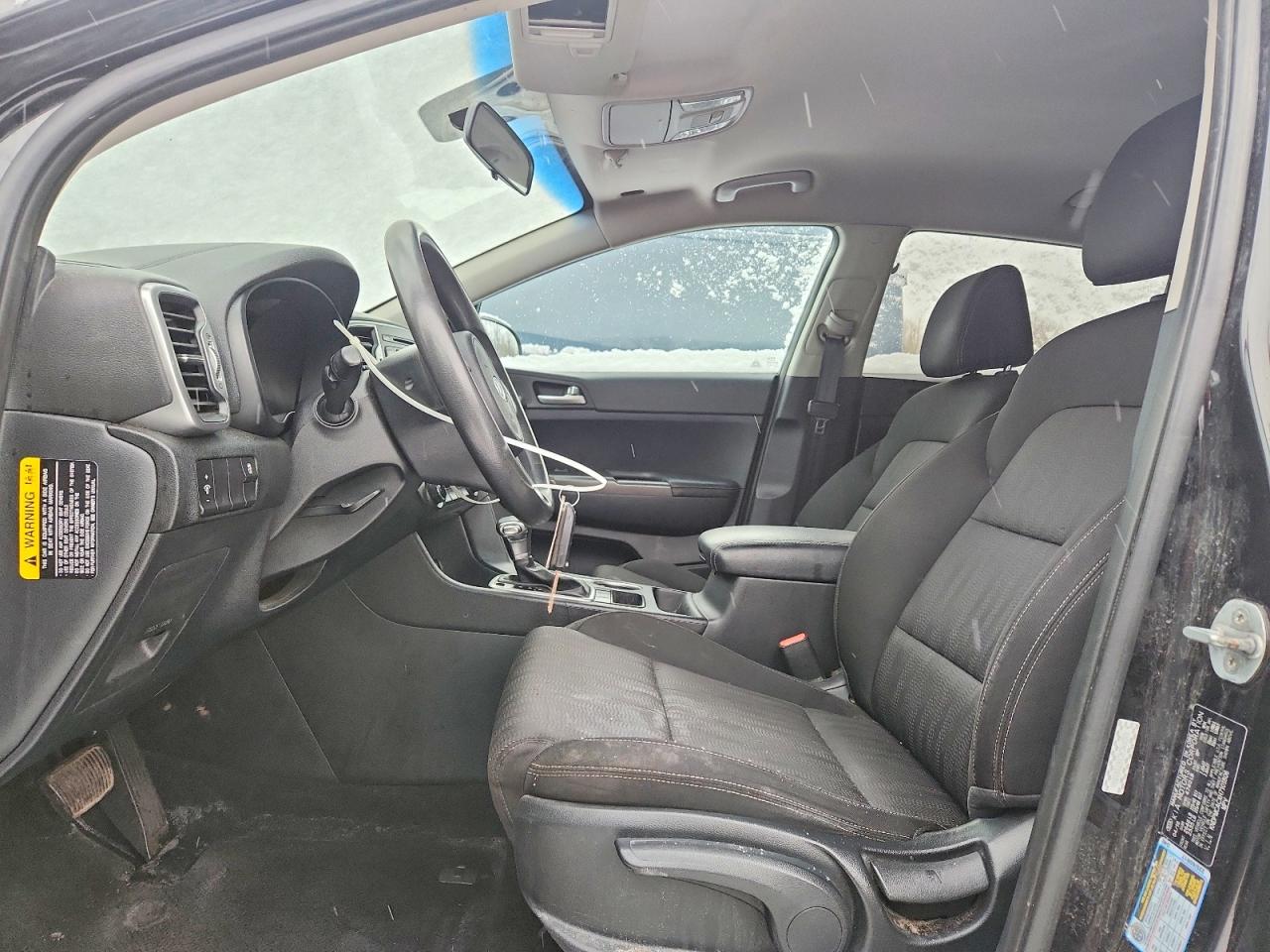 2017 KIA SPORTAGE LX photo 13