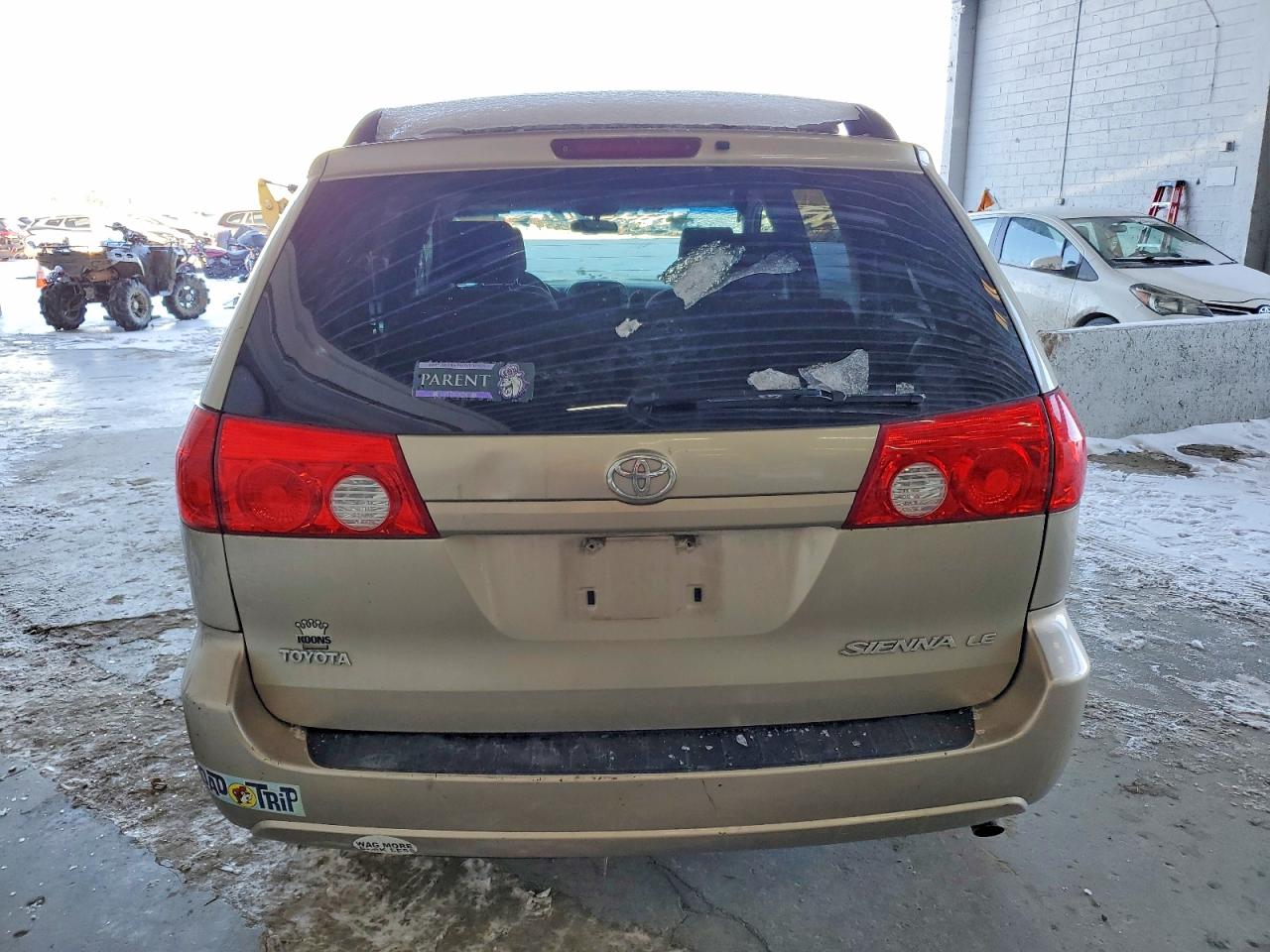 2006 TOYOTA SIENNA CE photo 6
