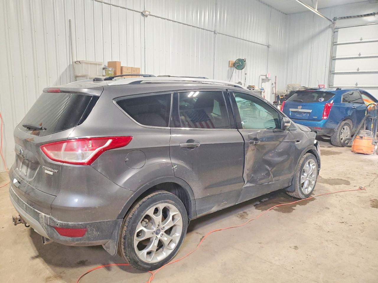 2013 FORD ESCAPE TITANIUM photo 3