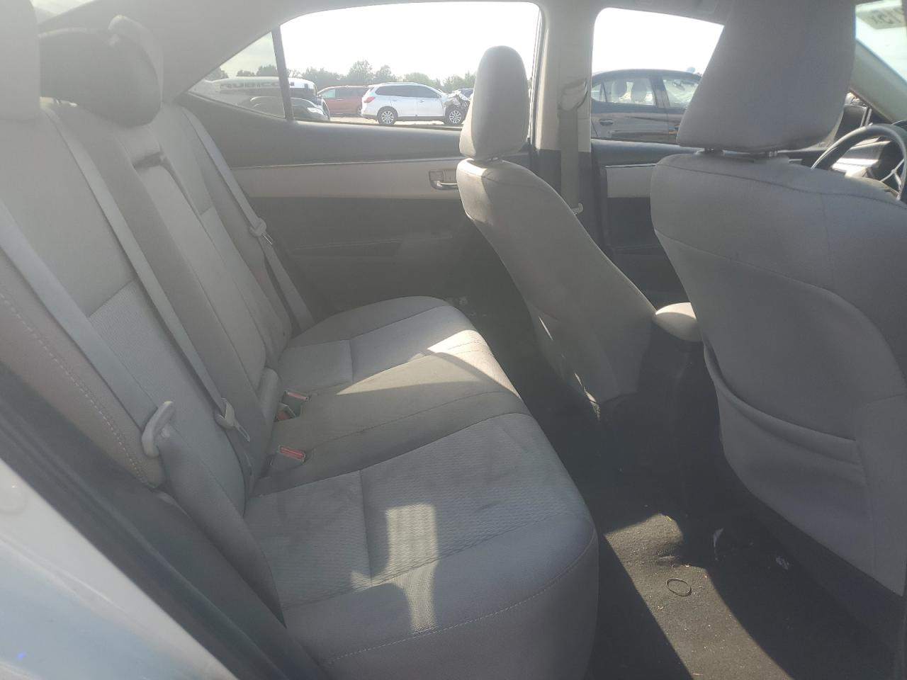 2016 TOYOTA COROLLA L photo 19