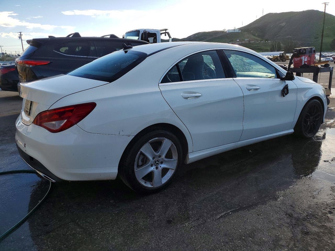 2018 MERCEDES-BENZ CLA 250 photo 3
