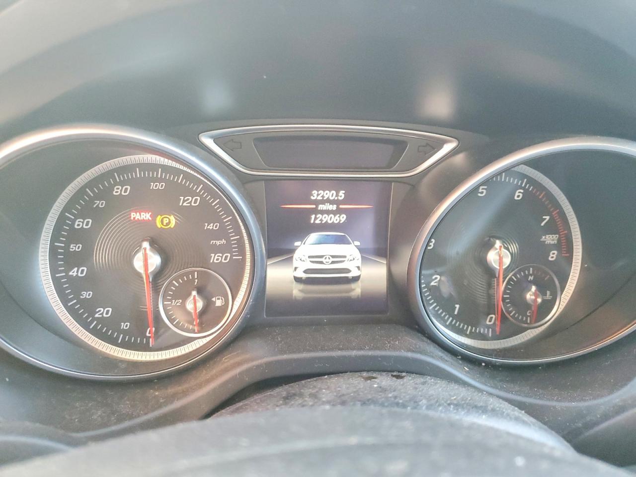 2018 MERCEDES-BENZ CLA 250 photo 9