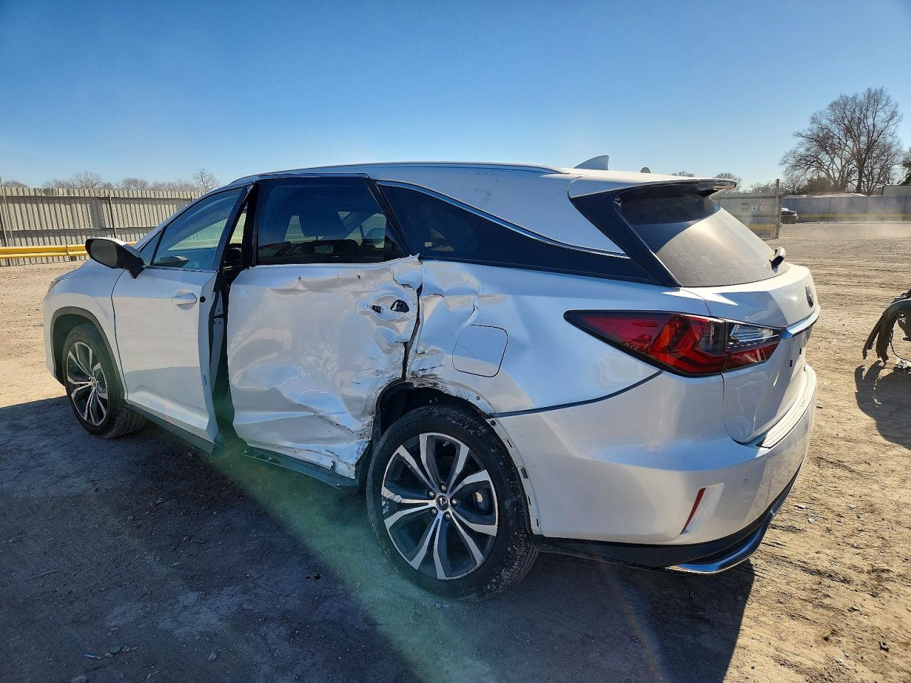 2022 LEXUS RX 350 L photo 2