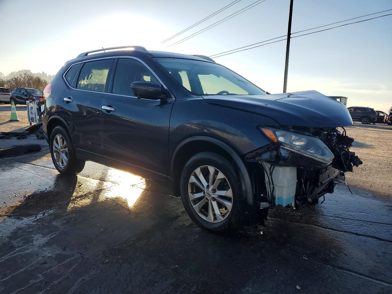 2016 NISSAN ROGUE S photo 4