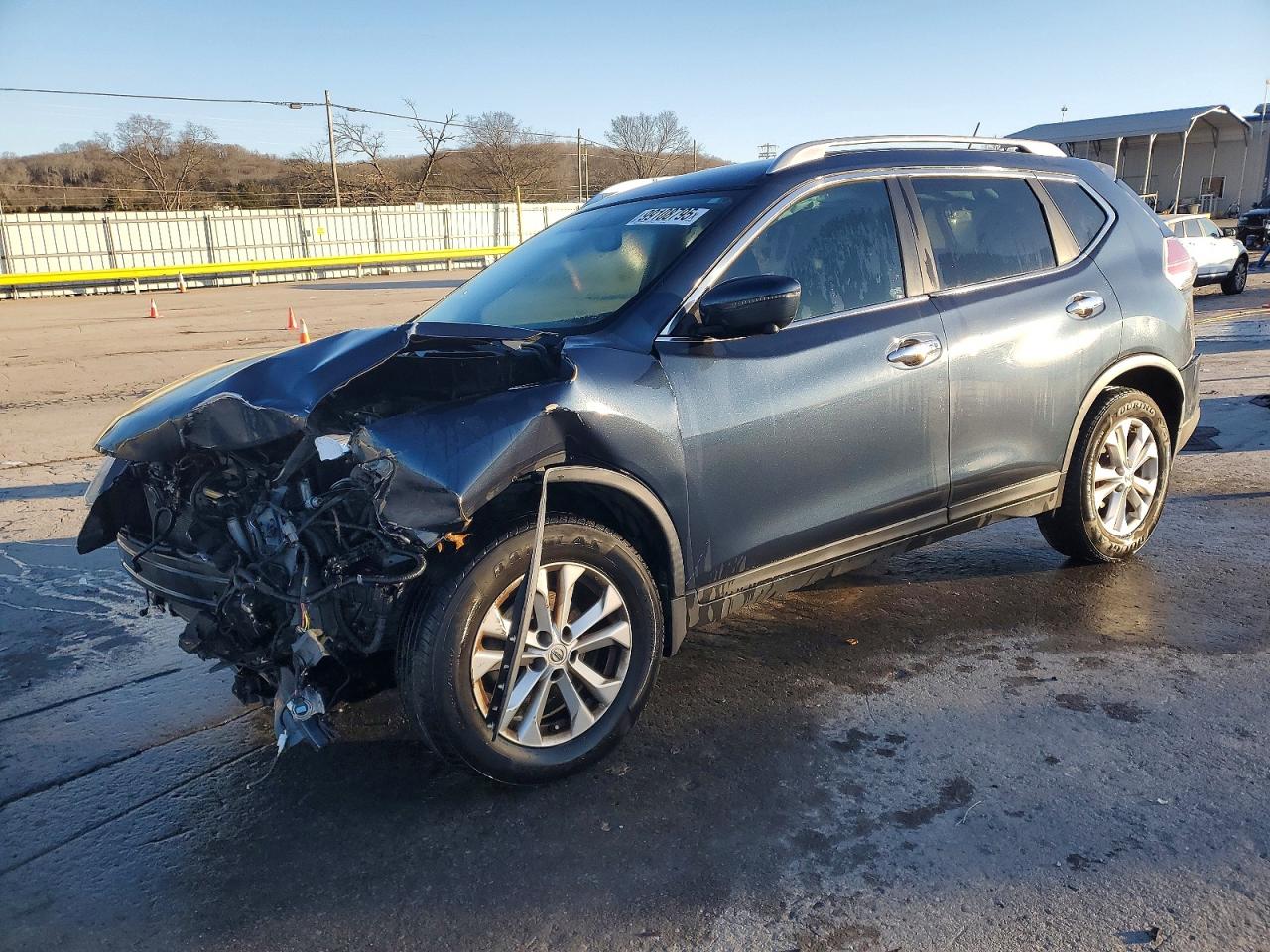 2016 NISSAN ROGUE